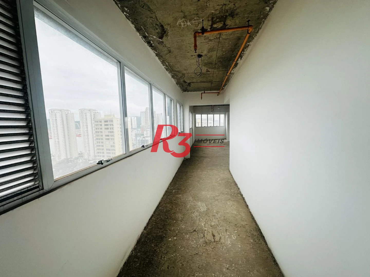 Sala, 47 m² - venda por R$ 470.250,00 ou aluguel por R$ 11.500,00/mês - Ponta da Praia - Santos/SP