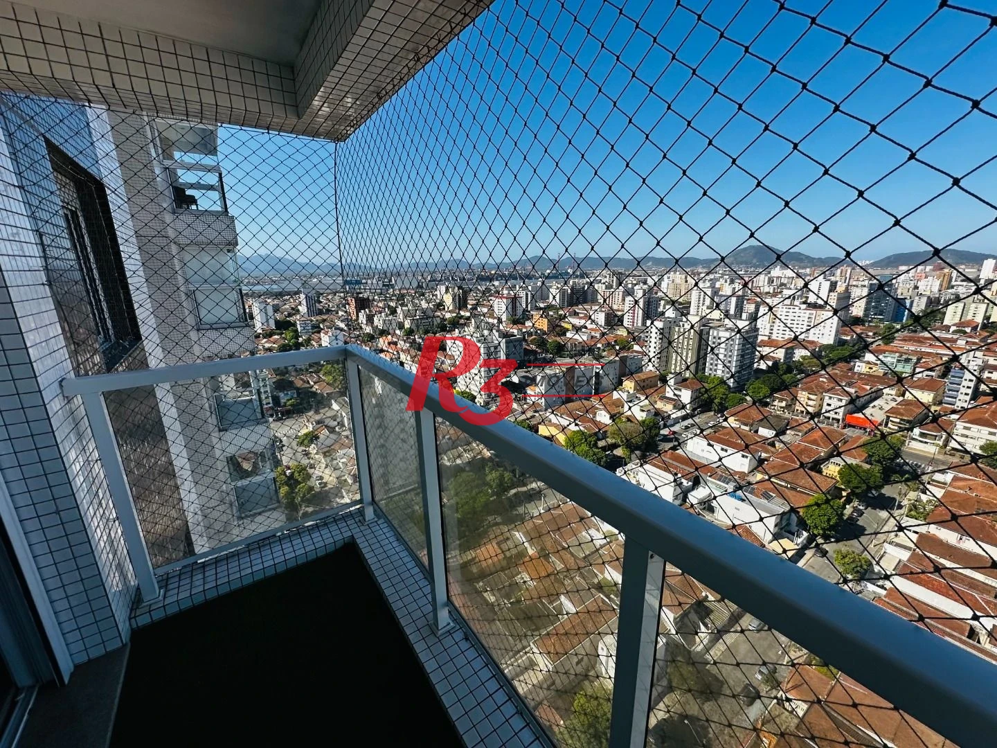 Apartamento com 4 dormitórios à venda, 131 m² por R$ 2.100.000,00 - Embaré - Santos/SP