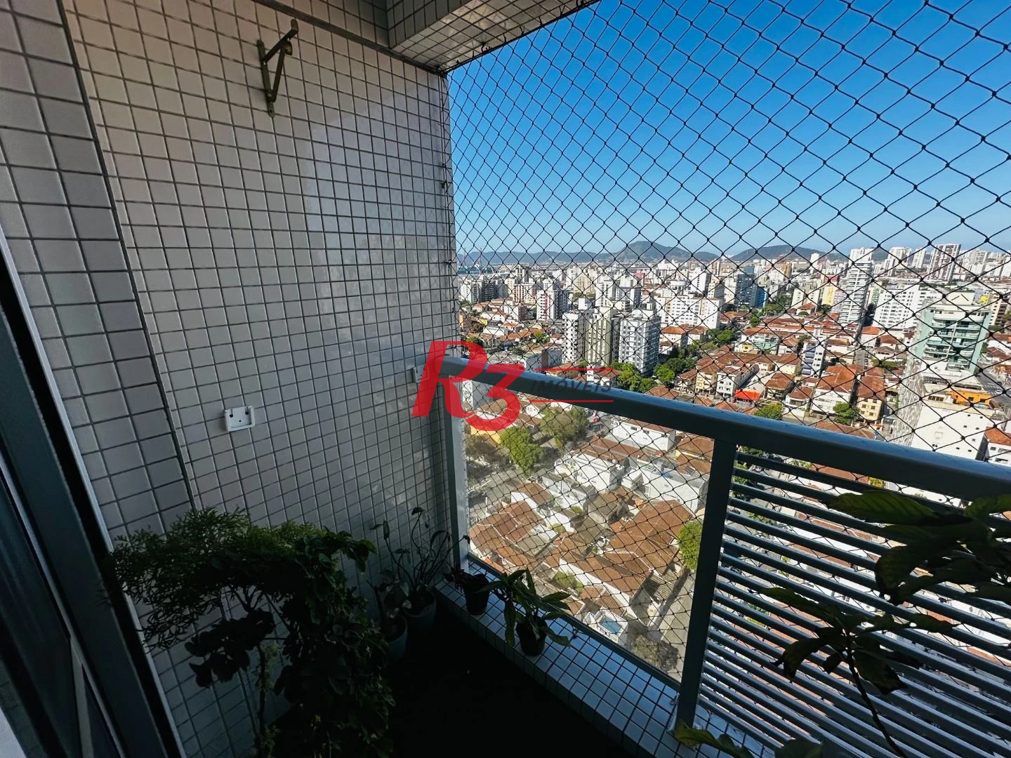 Apartamento com 4 dormitórios à venda, 131 m² por R$ 2.100.000,00 - Embaré - Santos/SP
