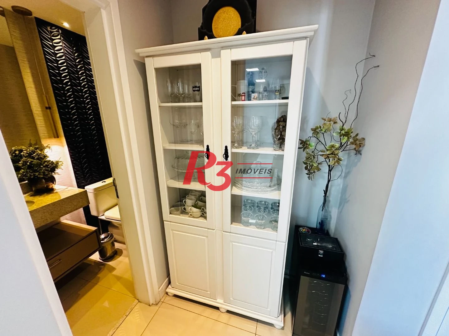 Apartamento com 4 dormitórios à venda, 131 m² por R$ 2.100.000,00 - Embaré - Santos/SP