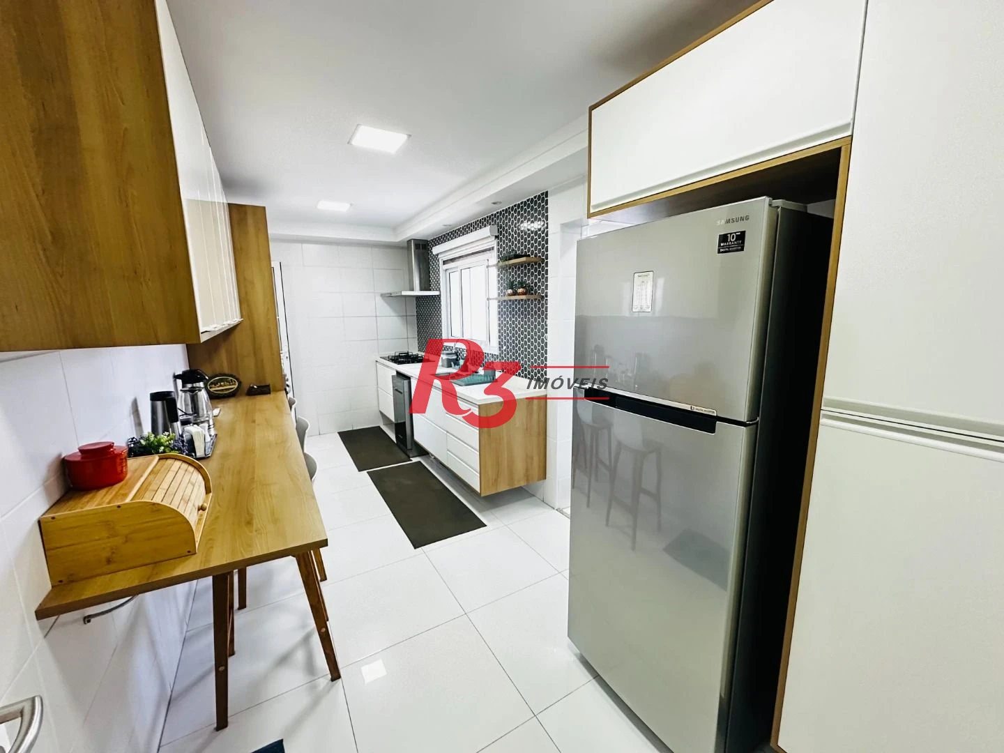 Apartamento com 4 dormitórios à venda, 131 m² por R$ 2.100.000,00 - Embaré - Santos/SP