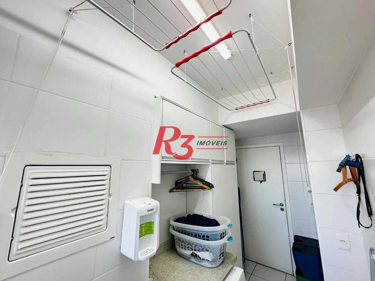 Apartamento com 4 dormitórios à venda, 131 m² por R$ 2.100.000,00 - Embaré - Santos/SP