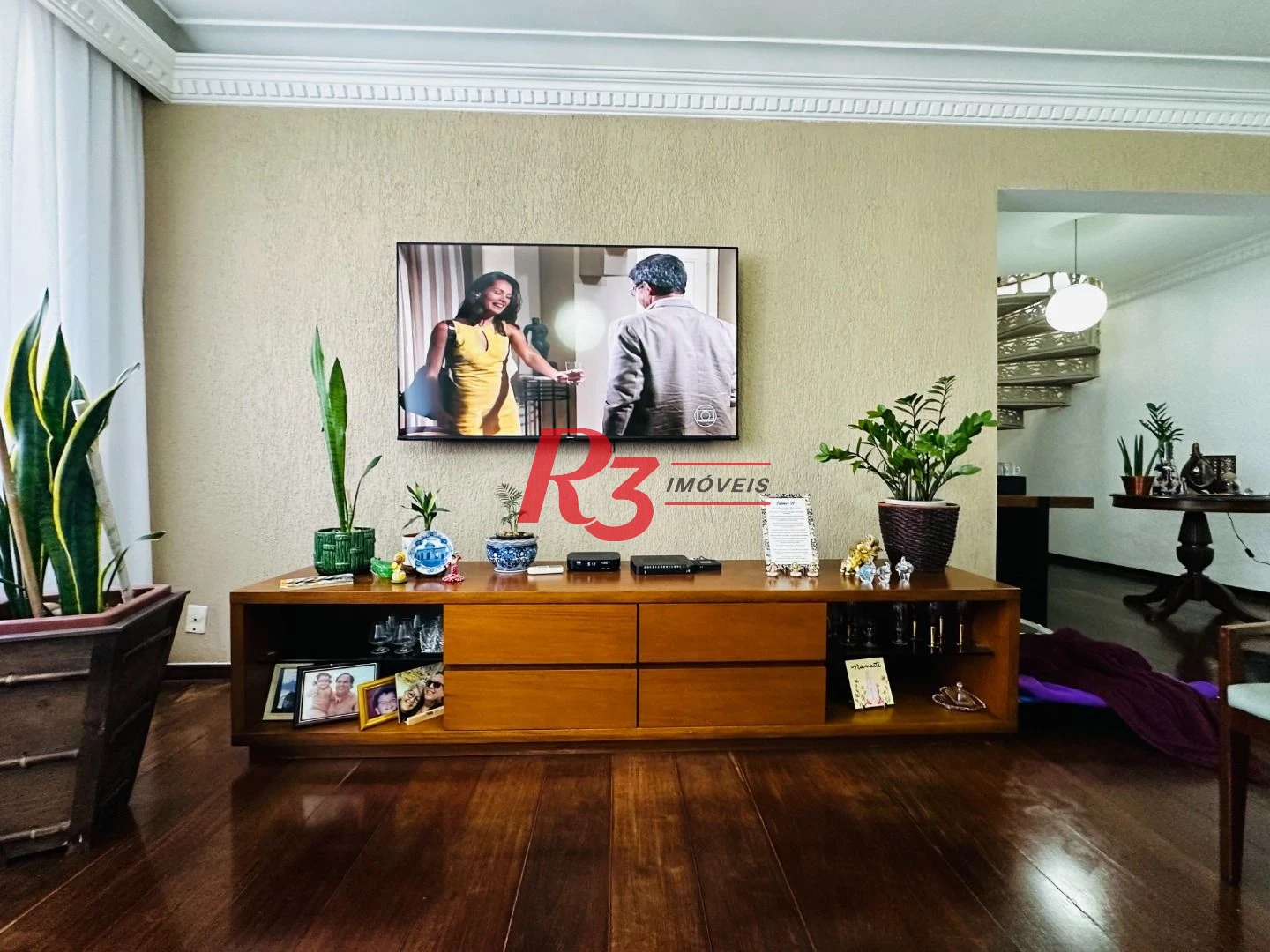 Cobertura com 4 dormitórios à venda, 242 m² por R$ 1.390.000,00 - Gonzaga - Santos/SP