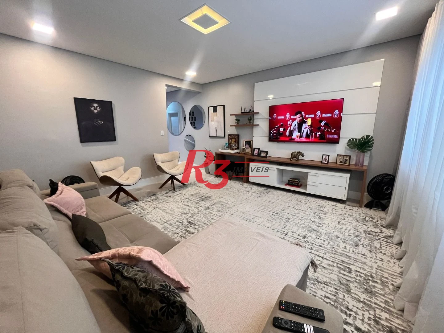 Casa com 2 dormitórios à venda, 140 m² por R$ 500.000,00 - Jardim Paraíso - São Vicente/SP