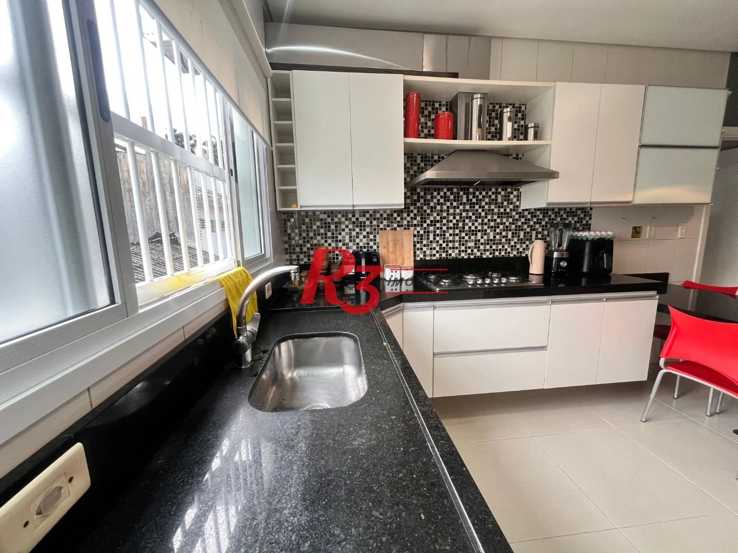 Casa com 2 dormitórios à venda, 140 m² por R$ 500.000,00 - Jardim Paraíso - São Vicente/SP