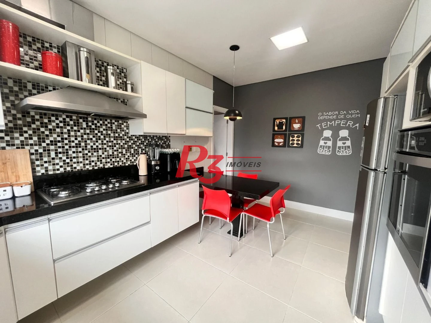 Casa com 2 dormitórios à venda, 140 m² por R$ 500.000,00 - Jardim Paraíso - São Vicente/SP