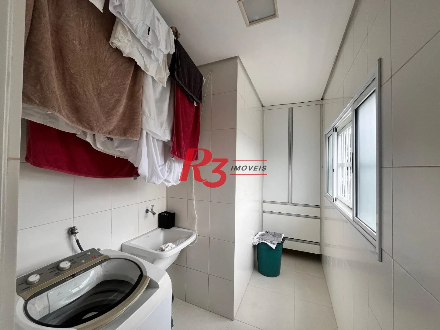 Casa com 2 dormitórios à venda, 140 m² por R$ 500.000,00 - Jardim Paraíso - São Vicente/SP
