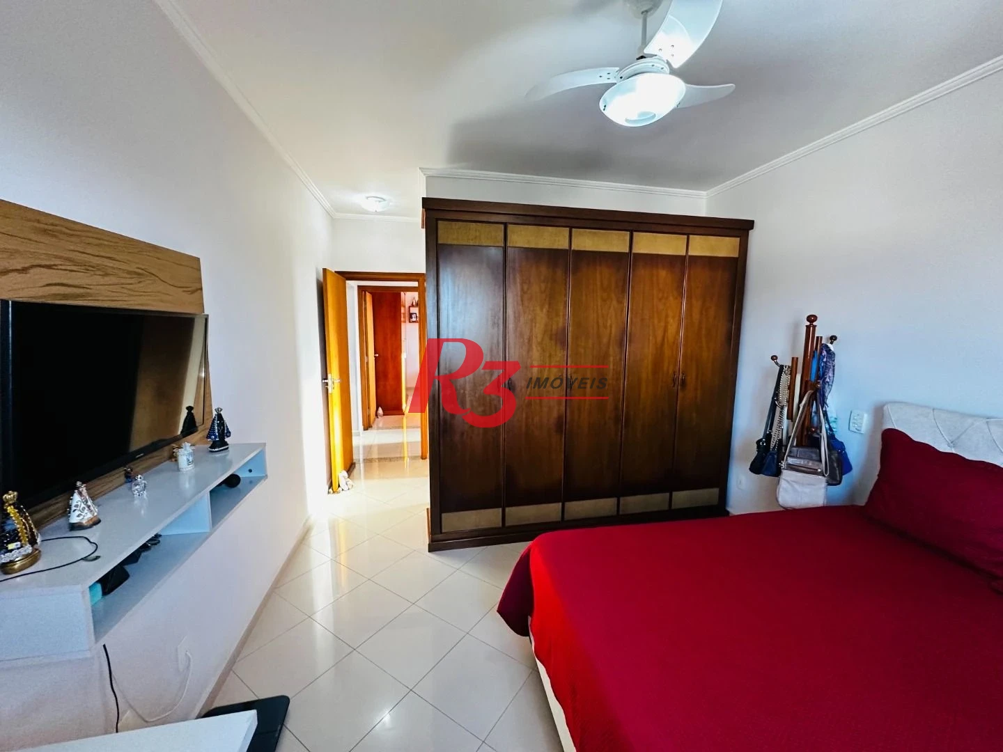 Apartamento com 2 dormitórios à venda, 90 m² por R$ 800.000,00 - Embaré - Santos/SP