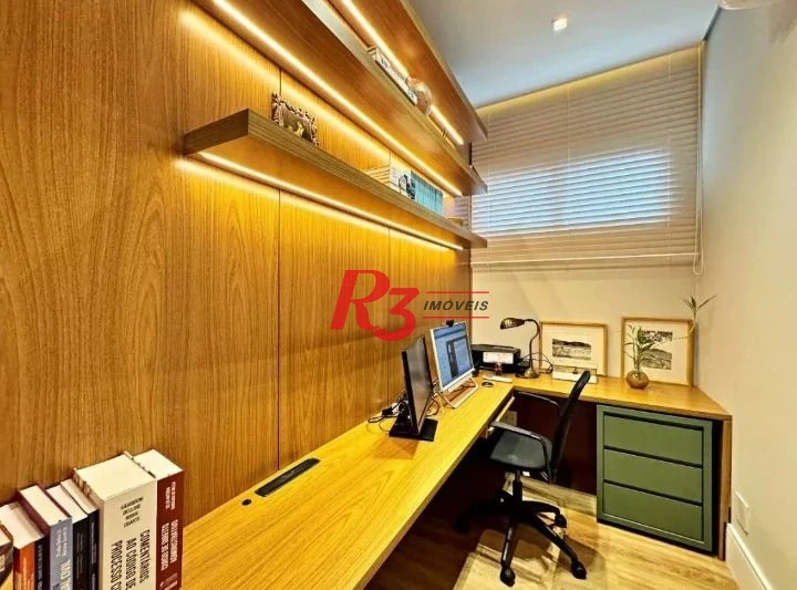 Apartamento com 3 dormitórios à venda, 188 m² por R$ 2.200.000,00 - Boqueirão - Santos/SP