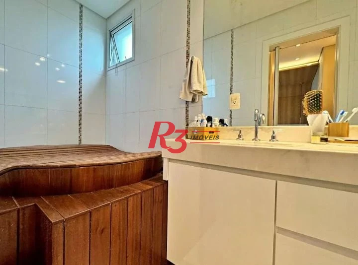 Apartamento com 3 dormitórios à venda, 188 m² por R$ 2.200.000,00 - Boqueirão - Santos/SP