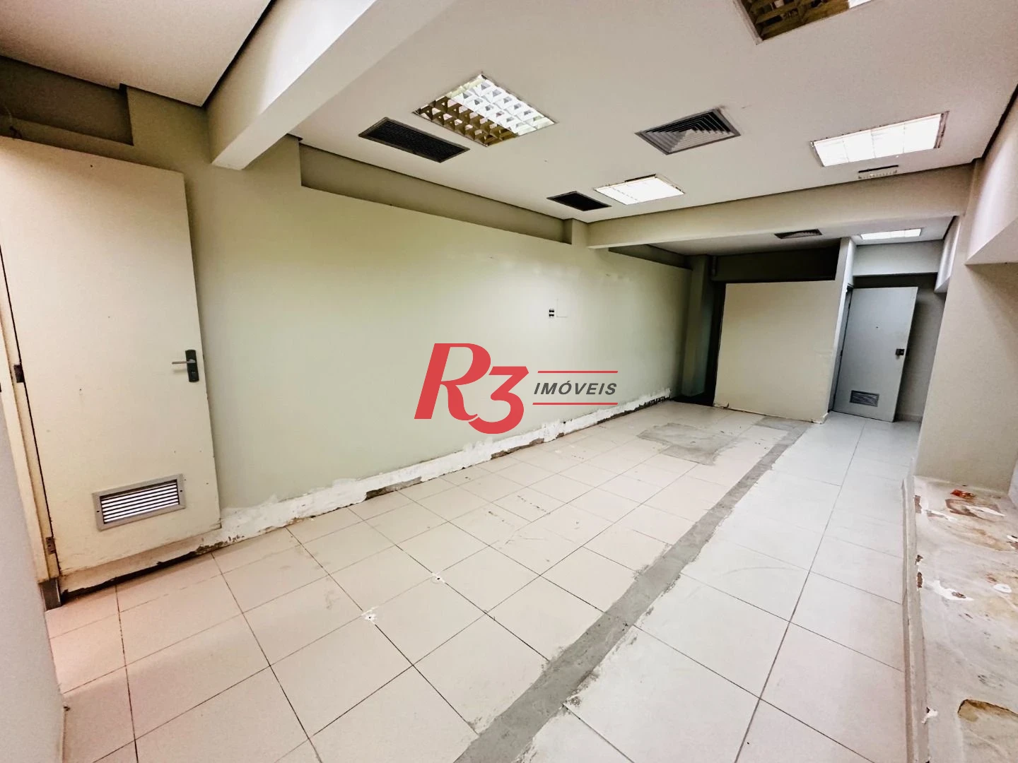 Loja para alugar, 492 m² por R$ 38.000,00/mês - Boqueirão - Santos/SP