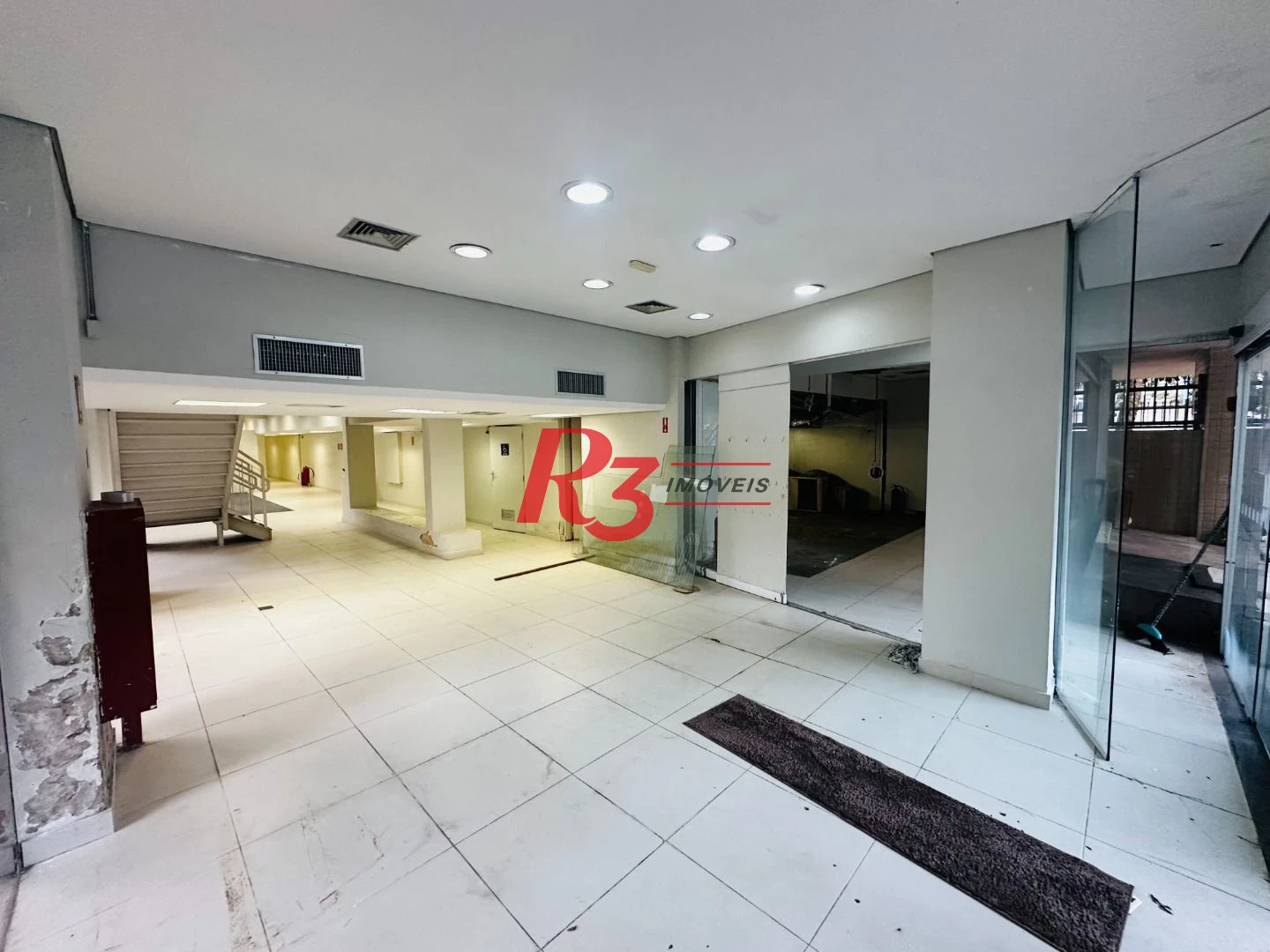 Loja para alugar, 492 m² por R$ 38.000,00/mês - Boqueirão - Santos/SP
