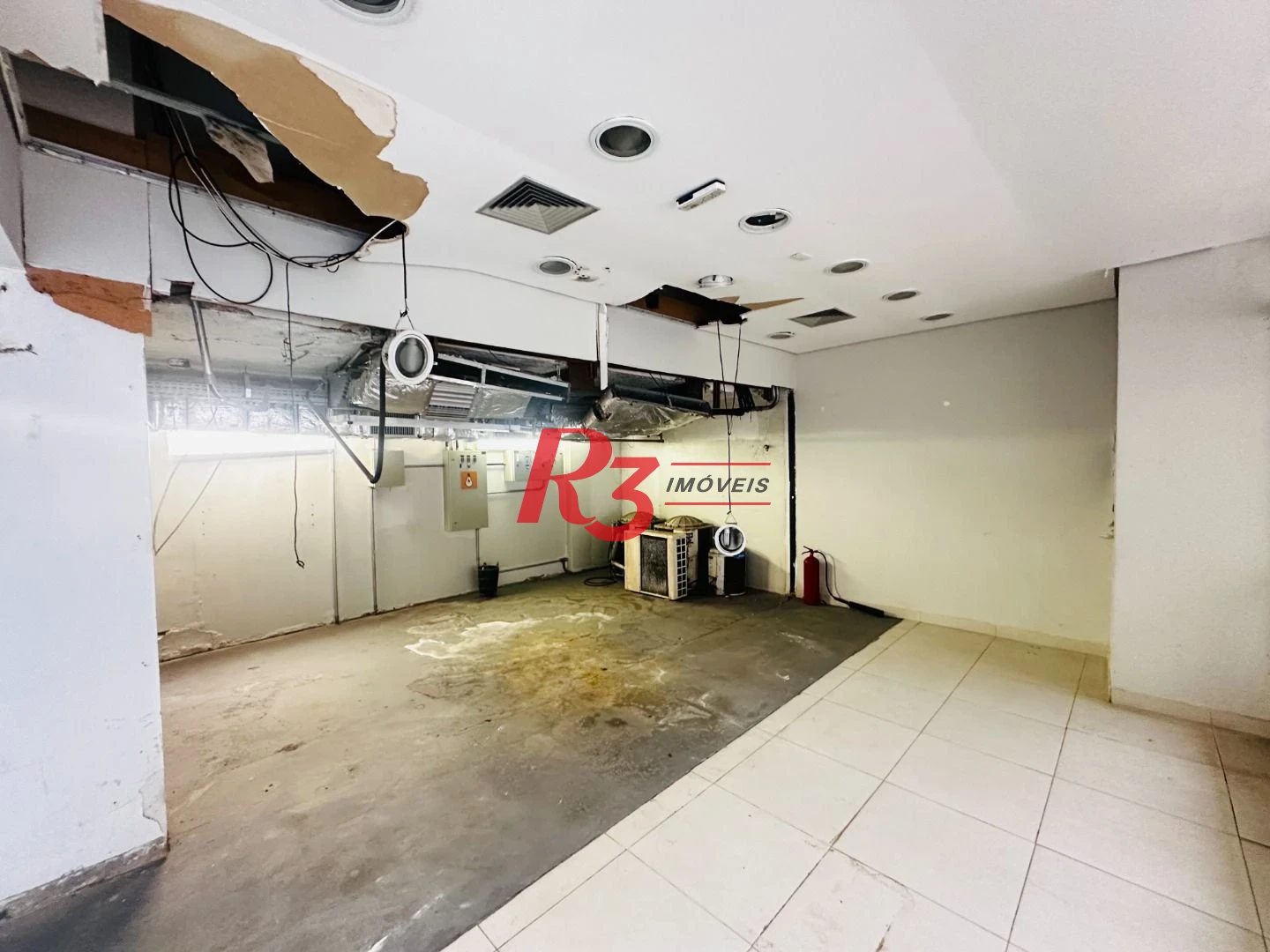Loja para alugar, 492 m² por R$ 38.000,00/mês - Boqueirão - Santos/SP