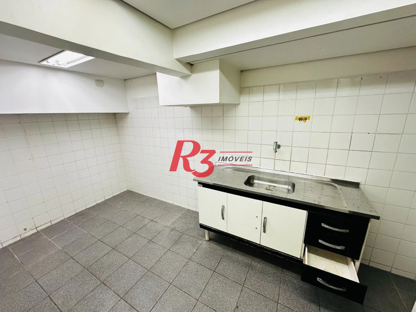 Loja para alugar, 492 m² por R$ 38.000,00/mês - Boqueirão - Santos/SP