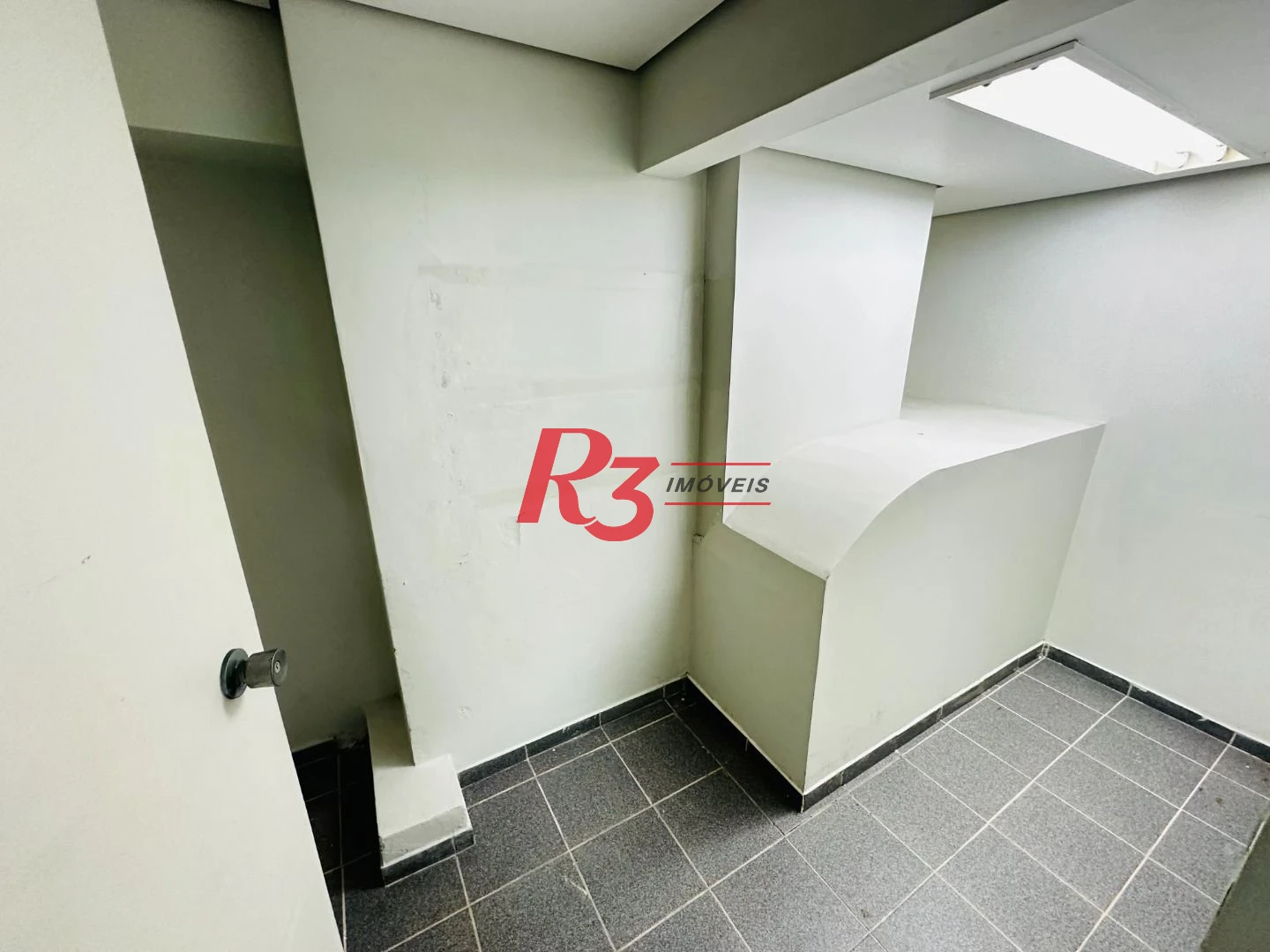 Loja para alugar, 492 m² por R$ 38.000,00/mês - Boqueirão - Santos/SP