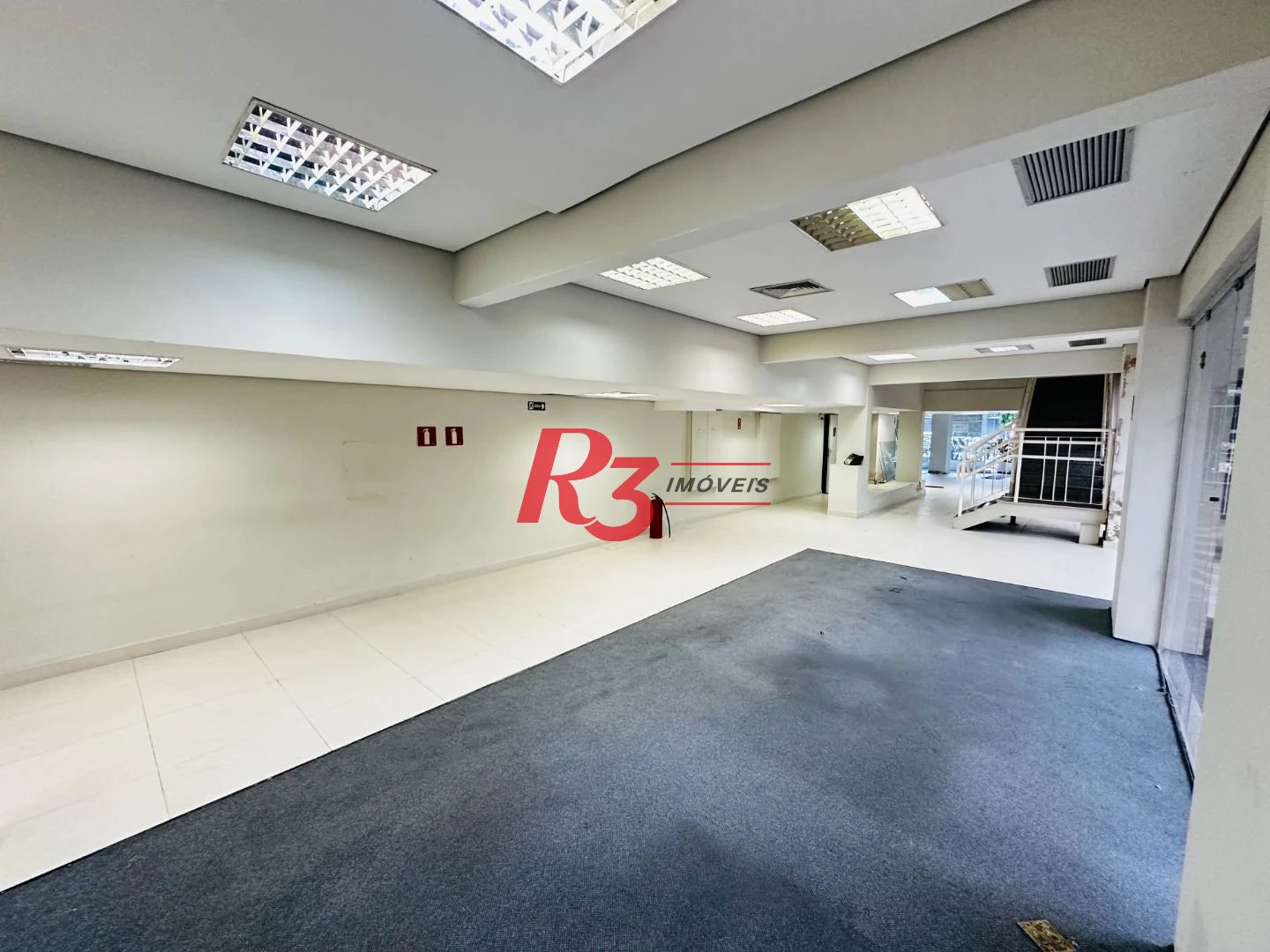 Loja para alugar, 492 m² por R$ 38.000,00/mês - Boqueirão - Santos/SP