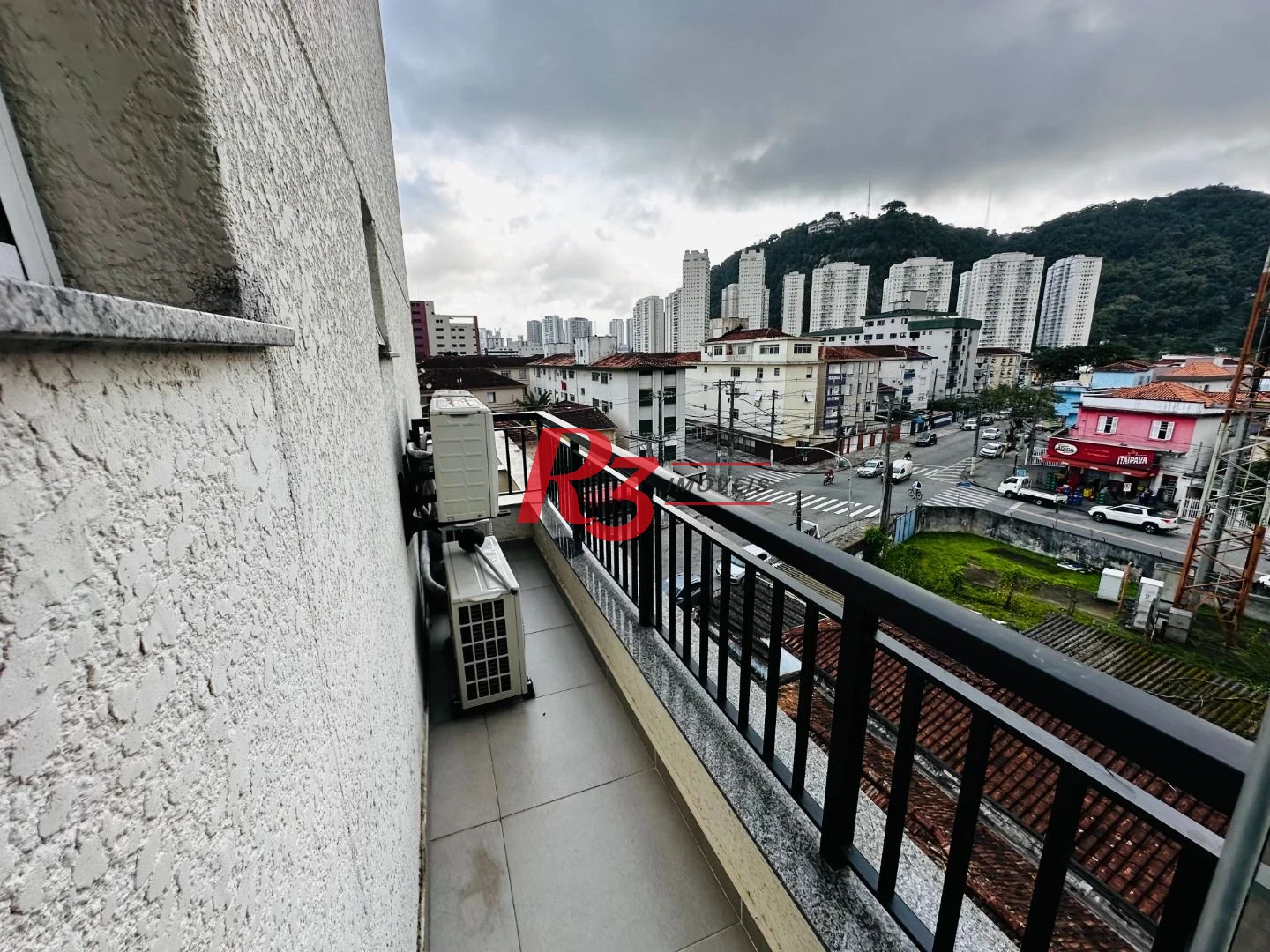 Apartamento com 2 dormitórios à venda, 76 m² por R$ 880.000,00 - Marapé - Santos/SP
