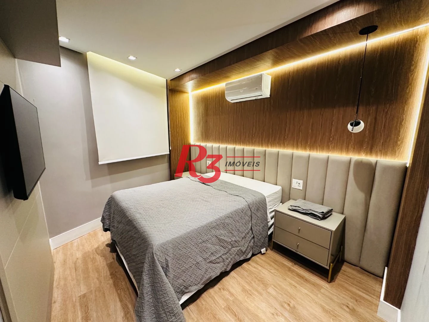 Apartamento com 2 dormitórios à venda, 76 m² por R$ 880.000,00 - Marapé - Santos/SP