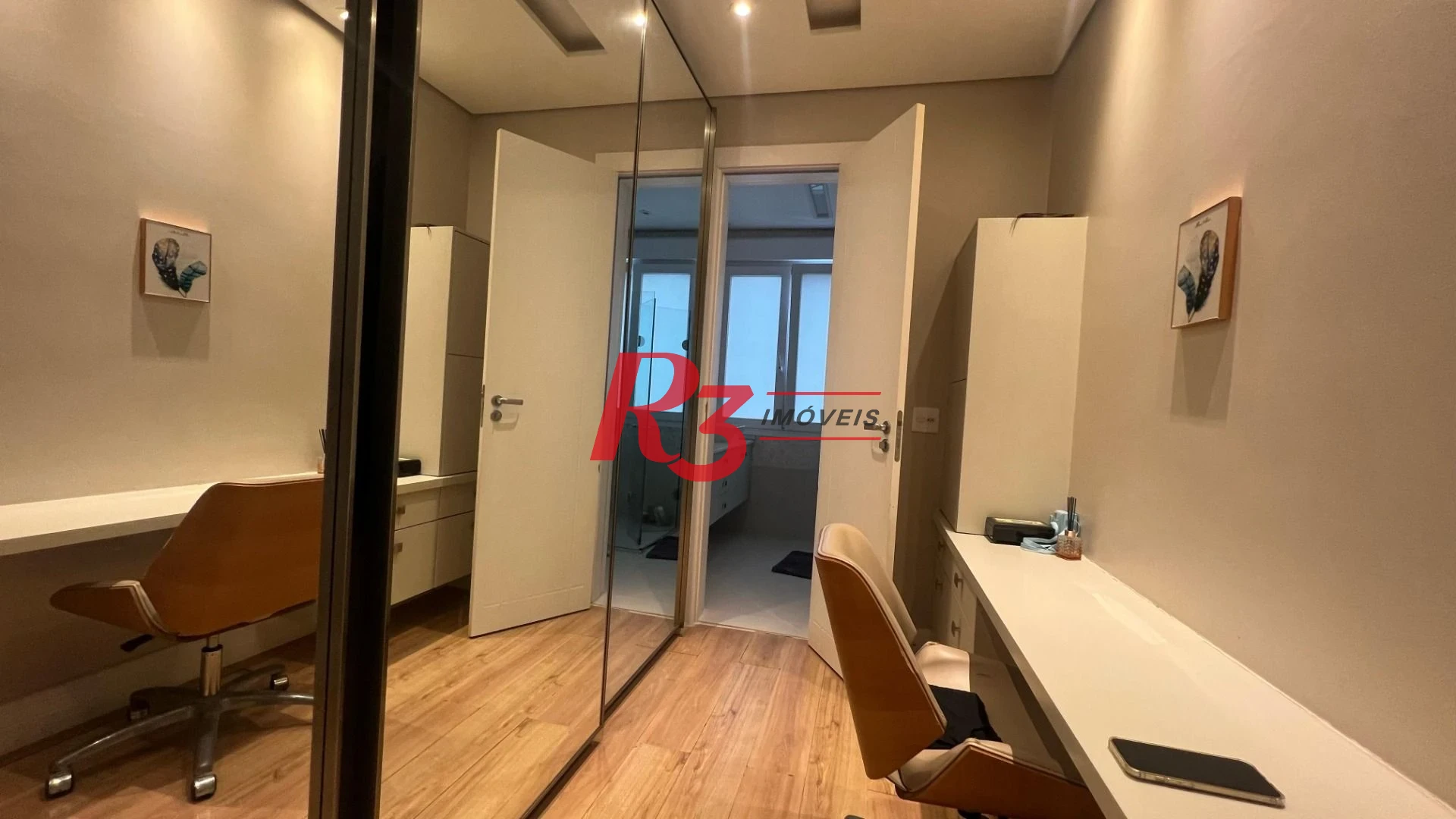 Casa com 4 dormitórios, 400 m² - venda por R$ 3.500.000,00 ou aluguel por R$ 15.000,00/mês - Jardim Guaiuba - Guarujá/SP
