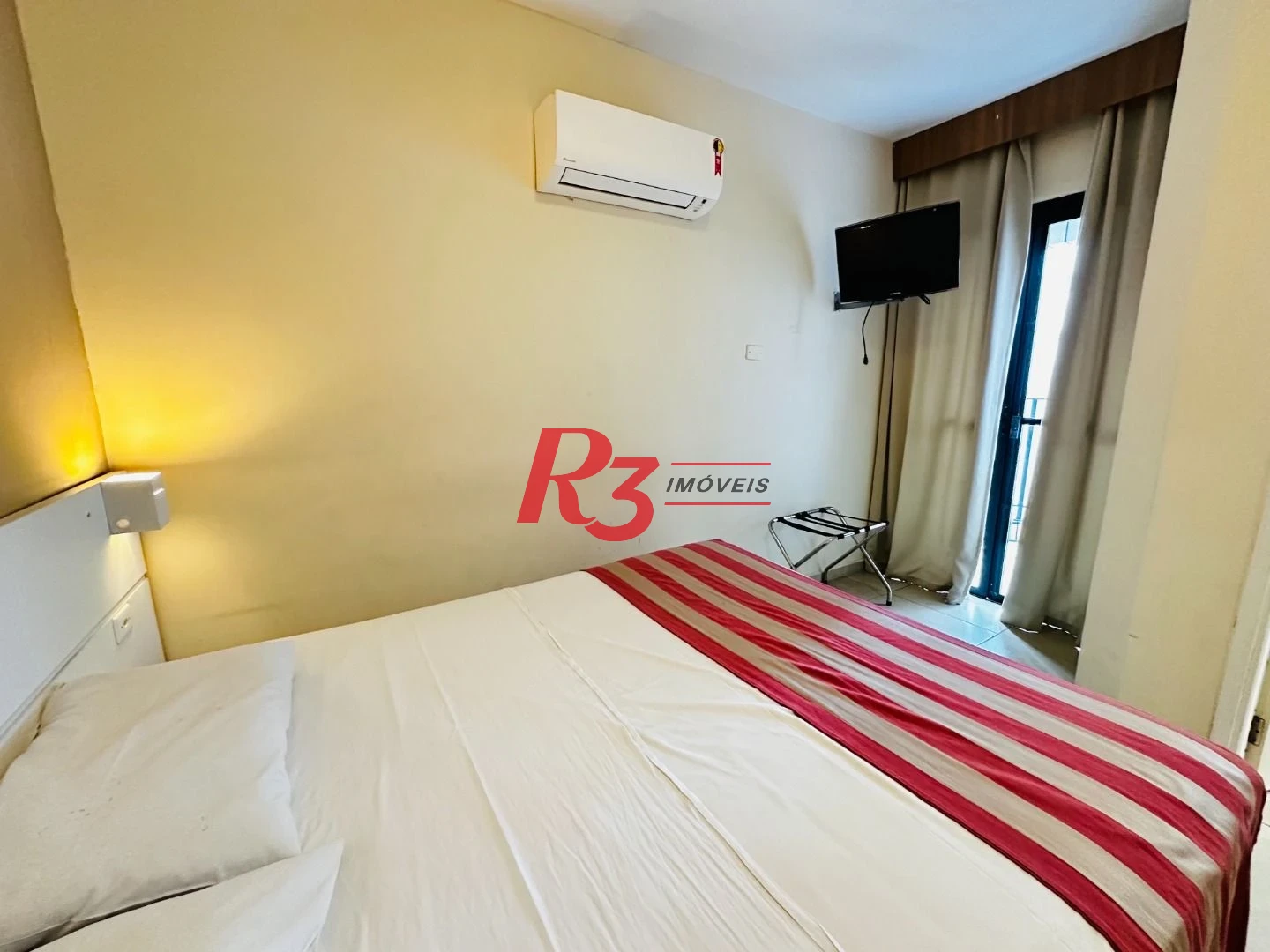 Flat à venda, 36 m² por R$ 270.000,00 - Gonzaga - Santos/SP