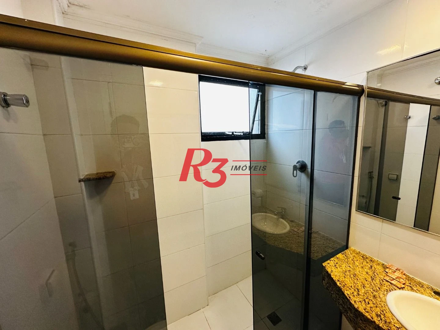 Flat à venda, 36 m² por R$ 270.000,00 - Gonzaga - Santos/SP
