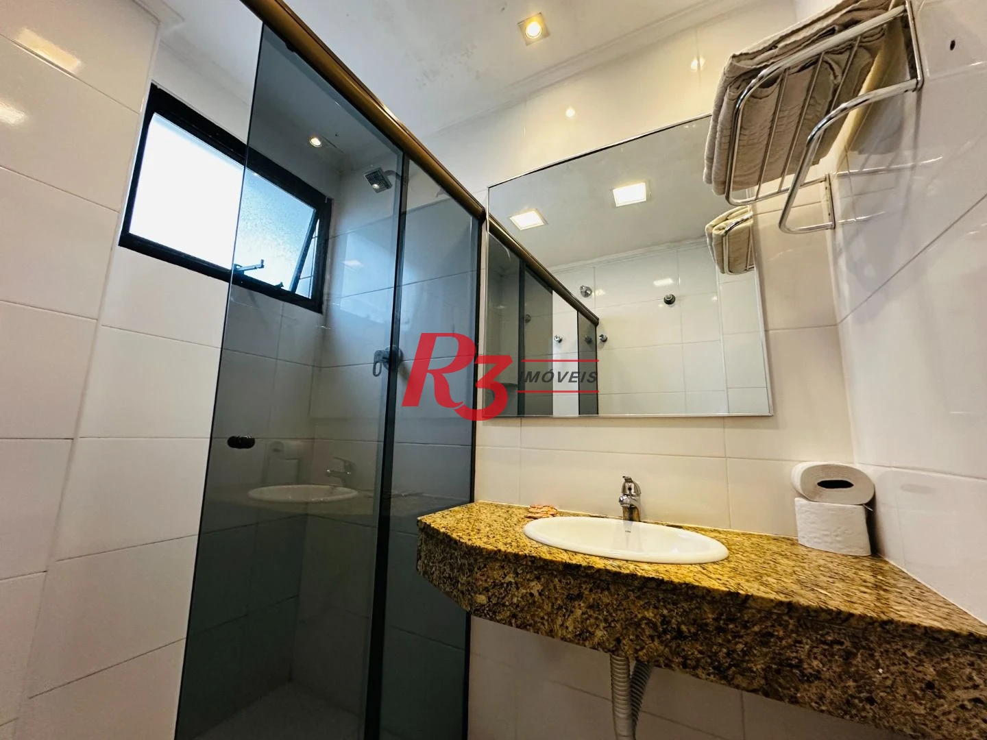 Flat à venda, 36 m² por R$ 270.000,00 - Gonzaga - Santos/SP