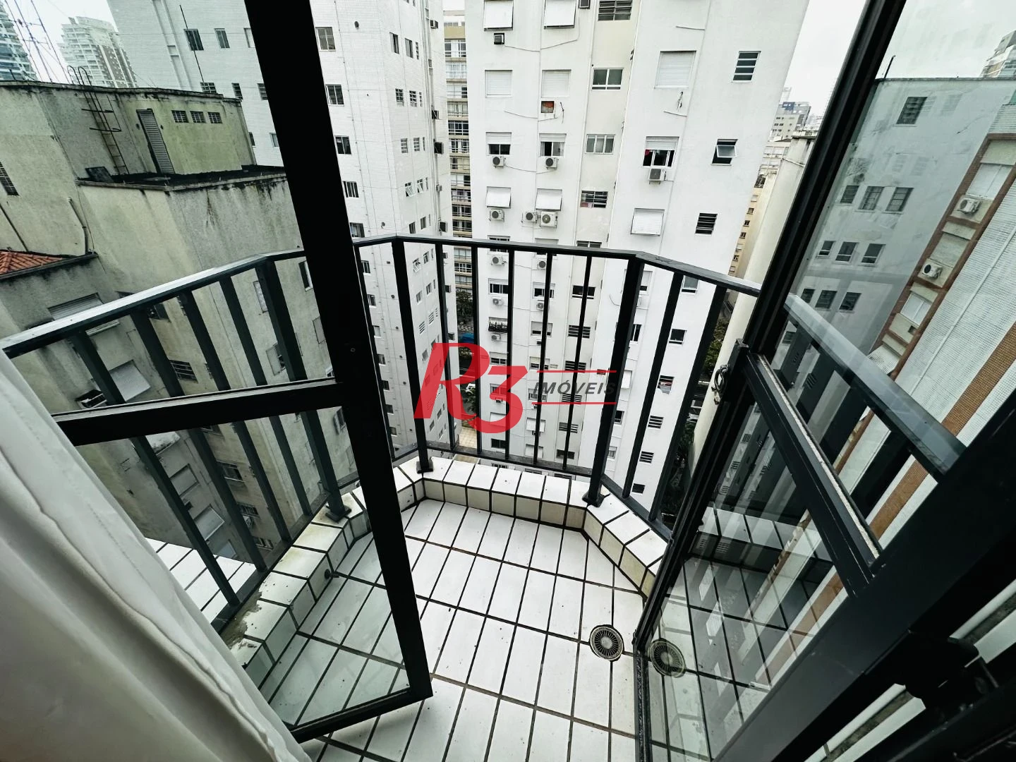 Flat à venda, 36 m² por R$ 270.000,00 - Gonzaga - Santos/SP