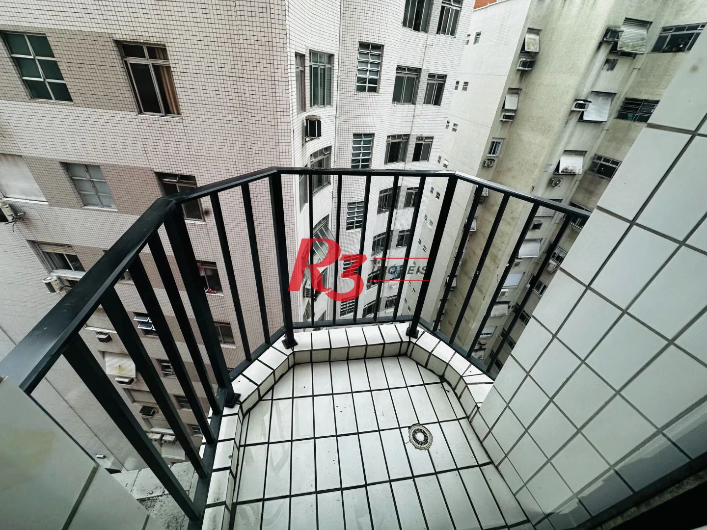 Flat à venda, 36 m² por R$ 270.000,00 - Gonzaga - Santos/SP