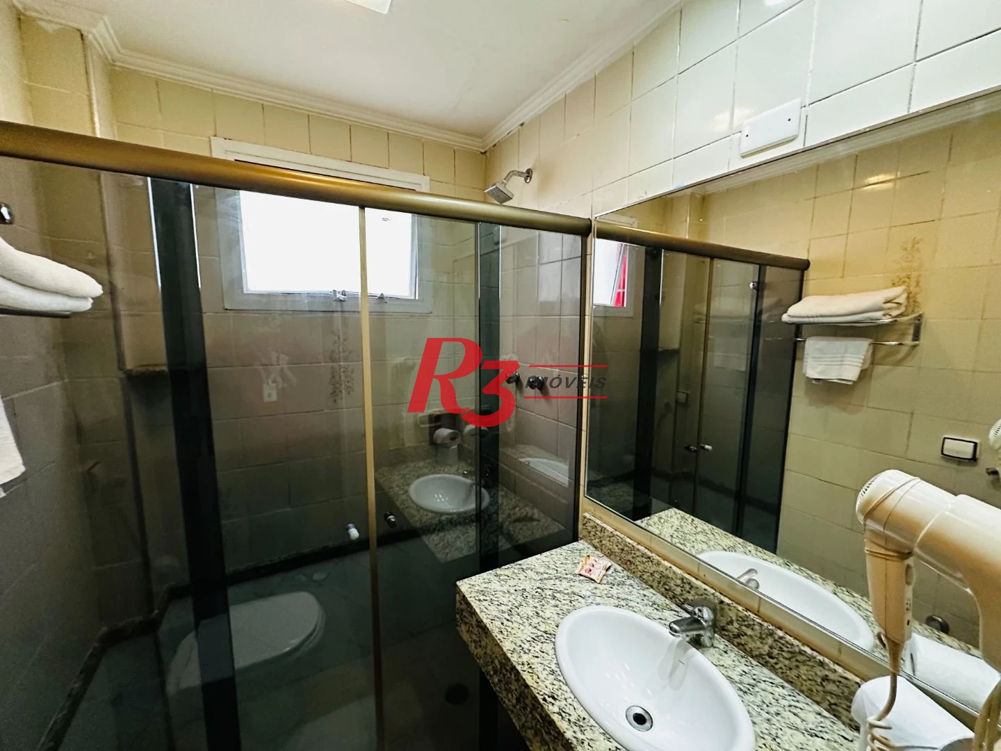 Flat à venda, 41 m² por R$ 270.000,00 - Gonzaga - Santos/SP