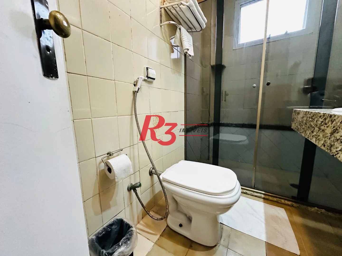 Flat à venda, 41 m² por R$ 270.000,00 - Gonzaga - Santos/SP