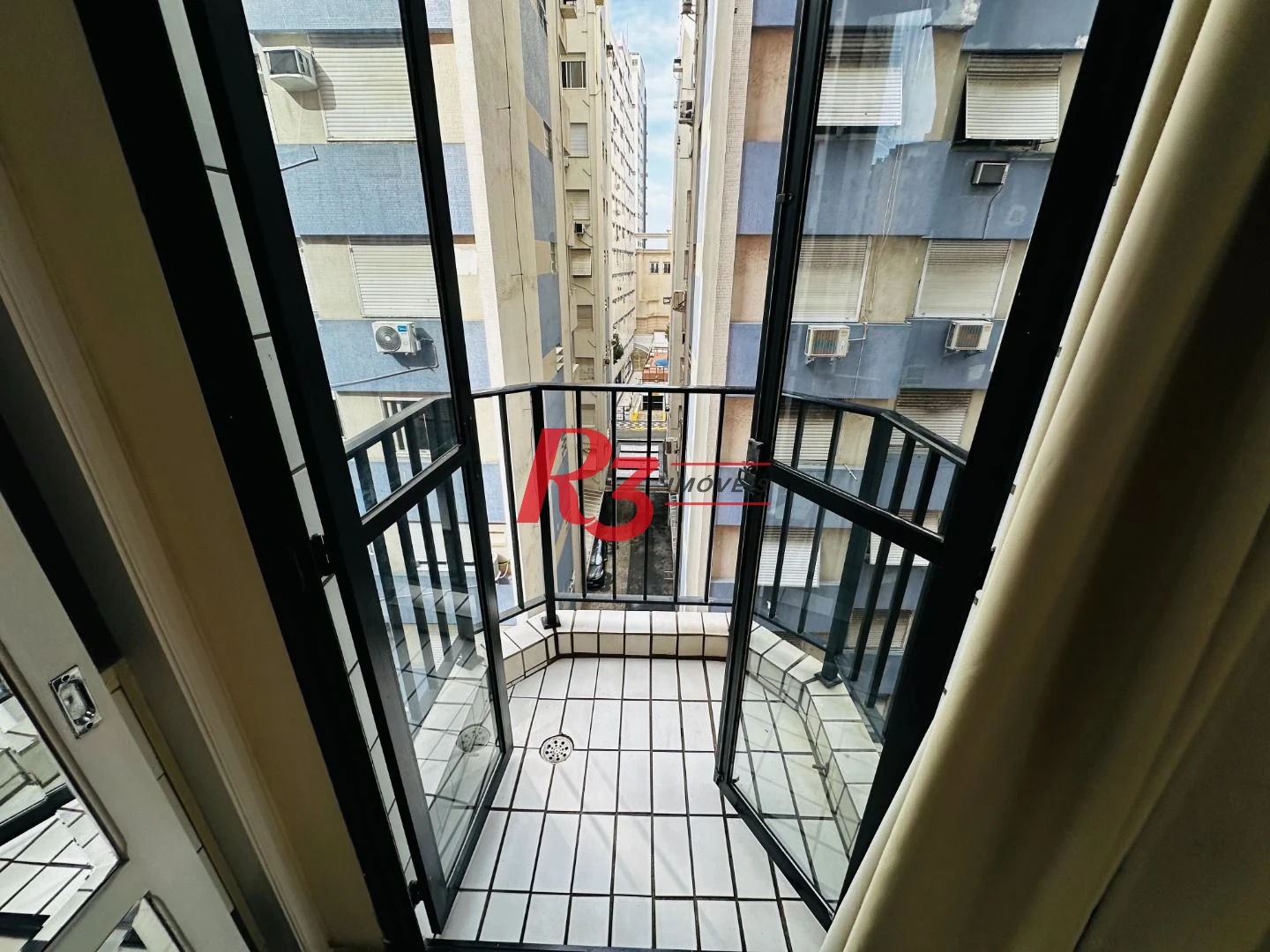 Flat à venda, 41 m² por R$ 270.000,00 - Gonzaga - Santos/SP