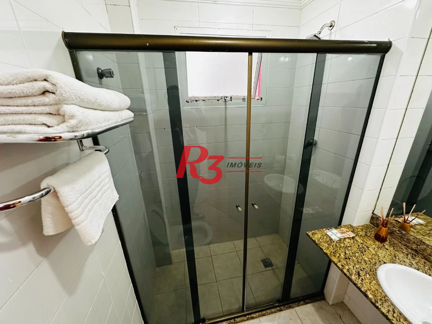 Flat à venda, 41 m² por R$ 270.000,00 - Gonzaga - Santos/SP