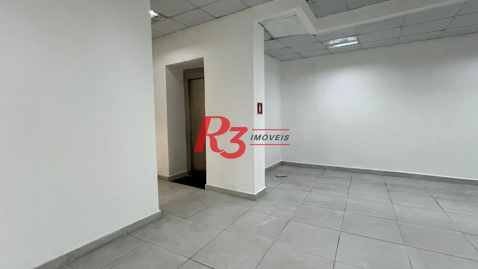 Loja para alugar, 272 m² por R$ 18.000,01/mês - Centro - Santos/SP