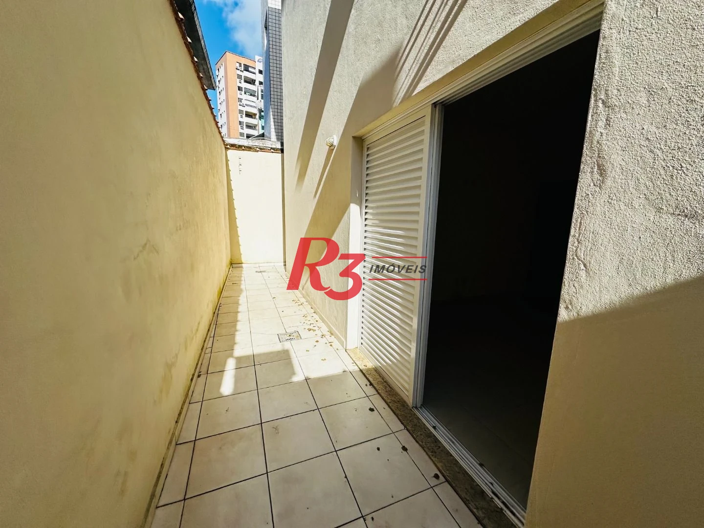 Casa com 3 dormitórios à venda, 120 m² por R$ 1.100.000,00 - Ponta da Praia - Santos/SP