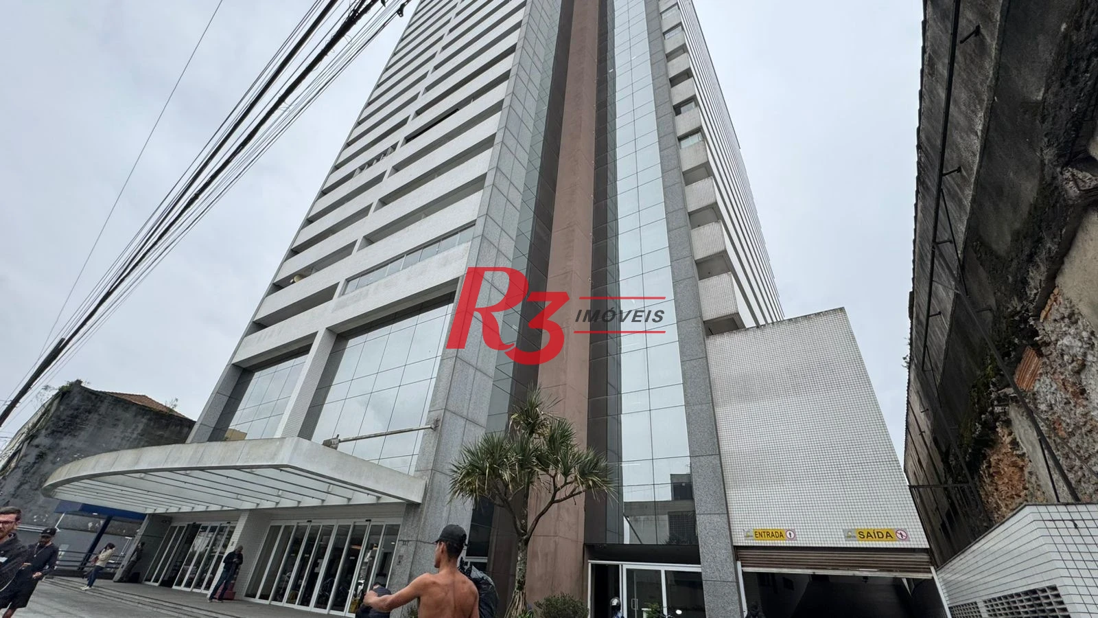 Sala, 94 m² - venda por R$ 800.000,00 ou aluguel por R$ 8.000,00/mês - Centro - Santos/SP