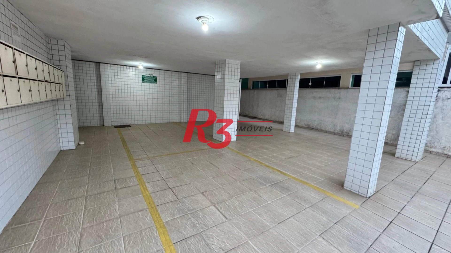 Apartamento com 2 dormitórios à venda, 71 m² por R$ 345.000,00 - Boqueirão - Santos/SP