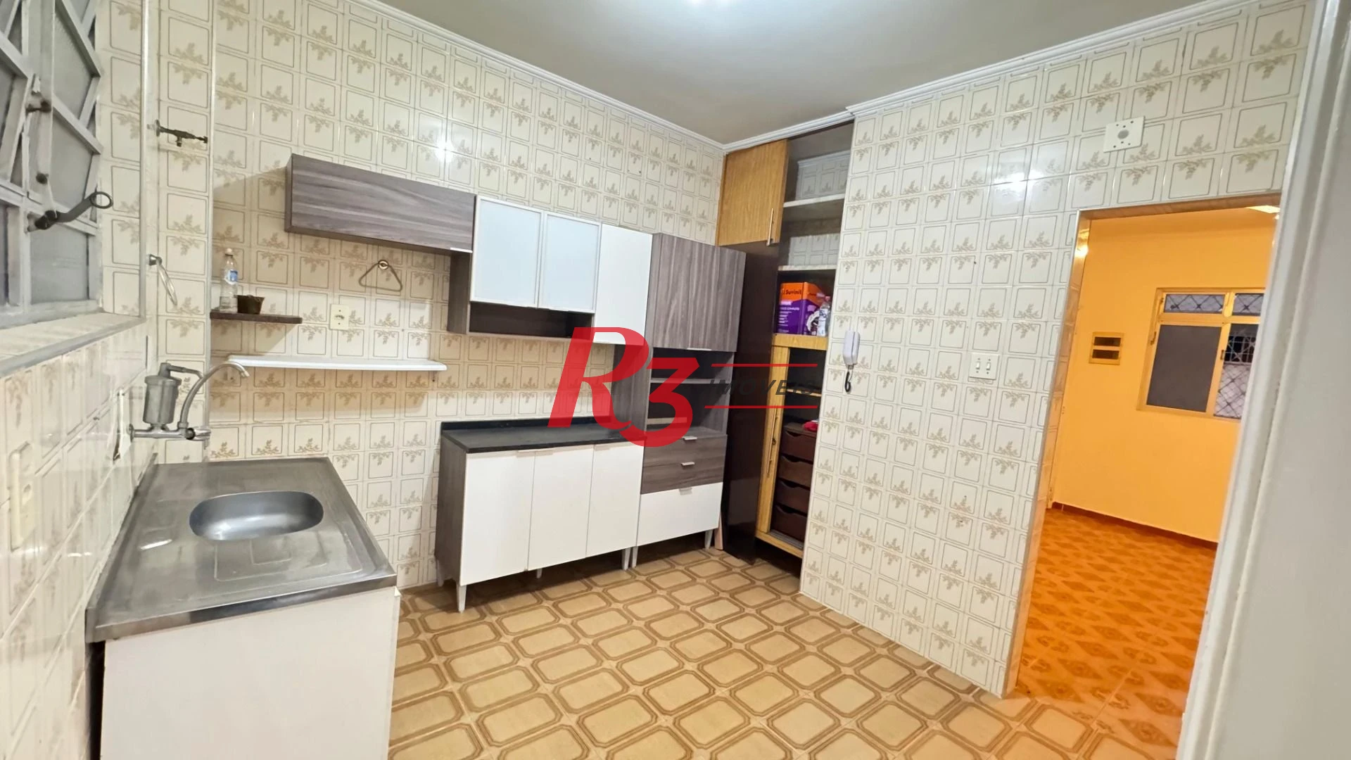 Apartamento com 2 dormitórios à venda, 71 m² por R$ 345.000,00 - Boqueirão - Santos/SP