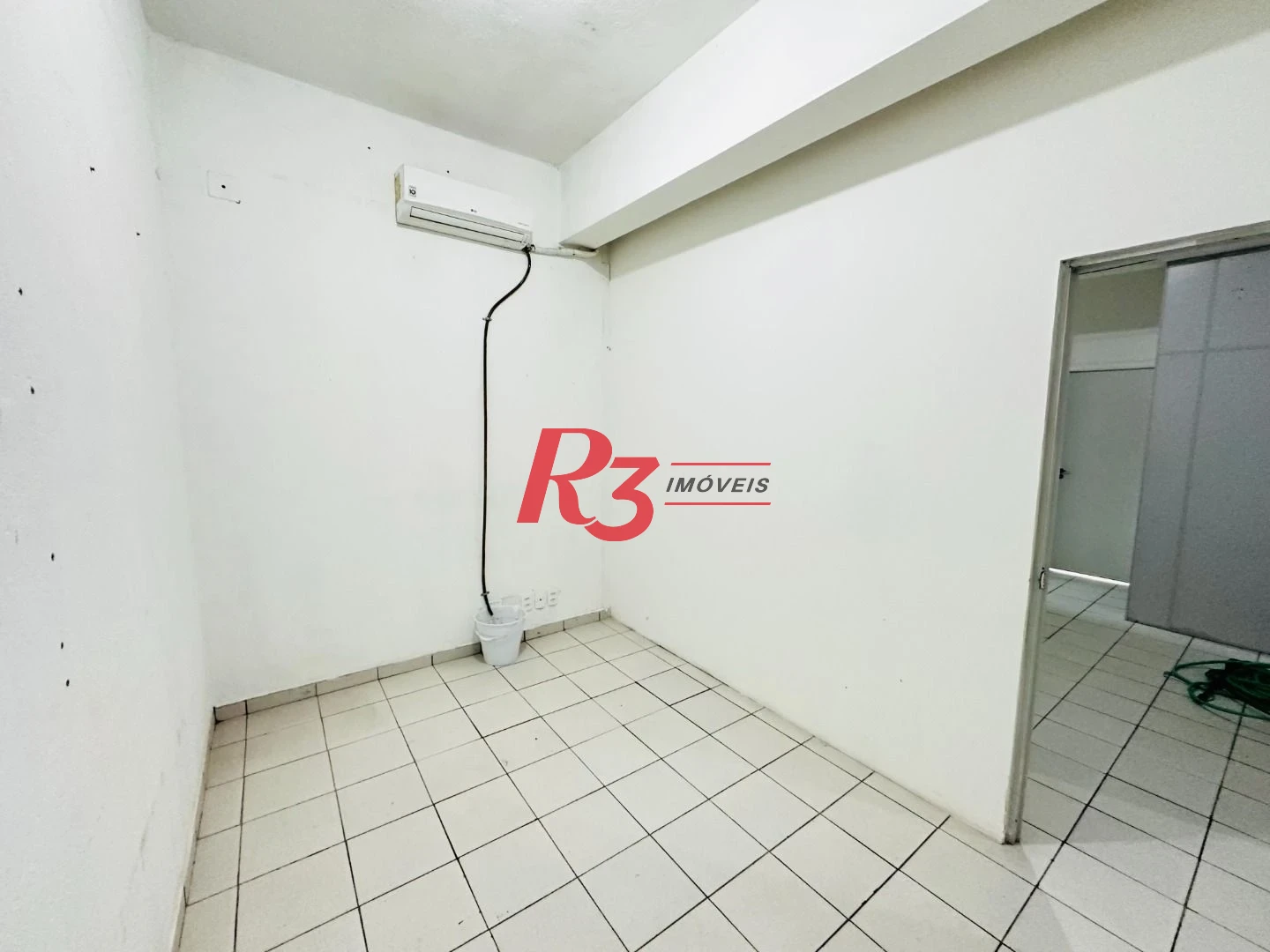 Prédio à venda, 660 m² por R$ 2.800.000,00 - Encruzilhada - Santos/SP