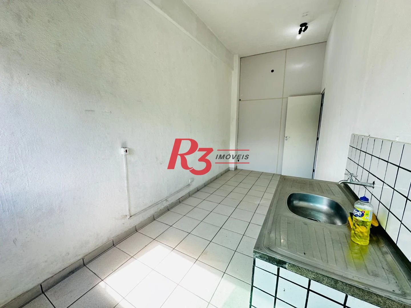 Prédio à venda, 660 m² por R$ 2.800.000,00 - Encruzilhada - Santos/SP