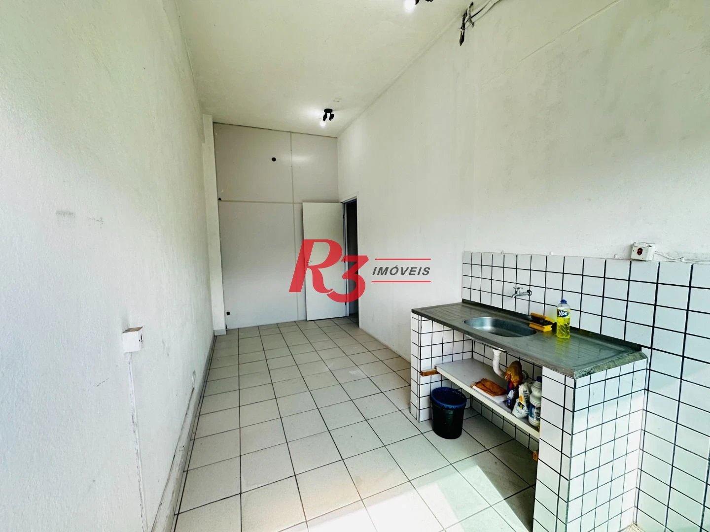 Prédio à venda, 660 m² por R$ 2.800.000,00 - Encruzilhada - Santos/SP