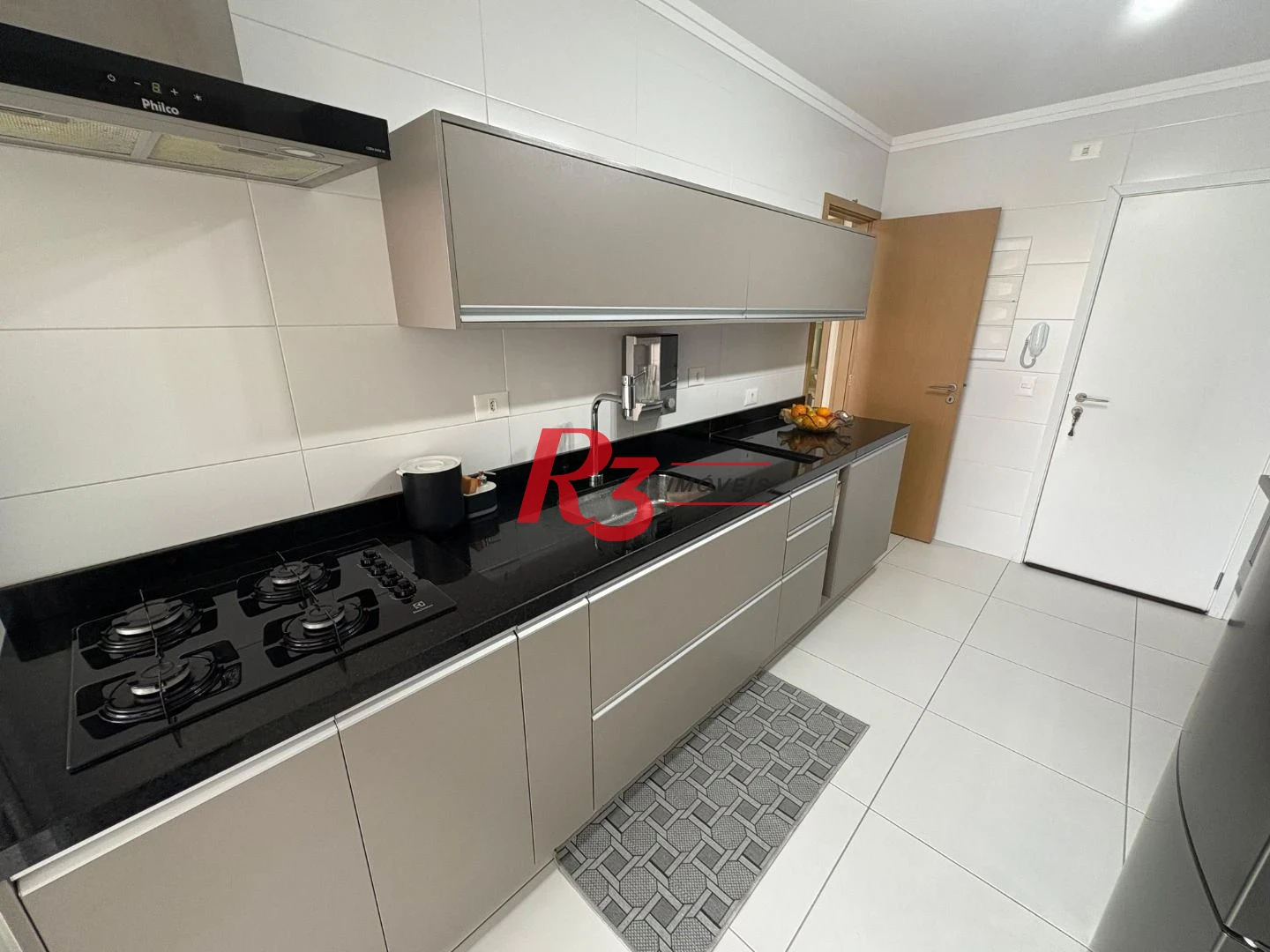 Apartamento à venda, 106 m² por R$ 2.015.000,00 - Gonzaga - Santos/SP