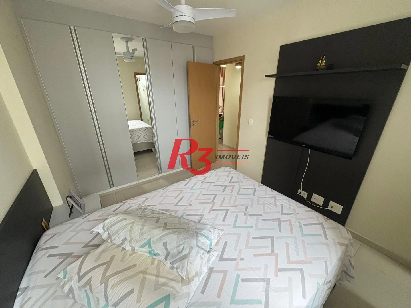 Apartamento à venda, 106 m² por R$ 2.015.000,00 - Gonzaga - Santos/SP