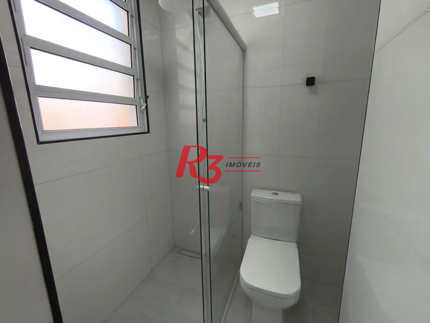 Kitnet à venda, 32 m² por R$ 320.000,00 - Boqueirão - Santos/SP