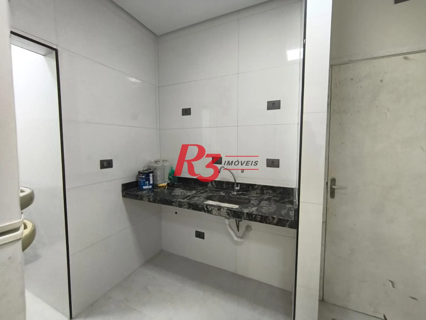 Kitnet à venda, 32 m² por R$ 320.000,00 - Boqueirão - Santos/SP