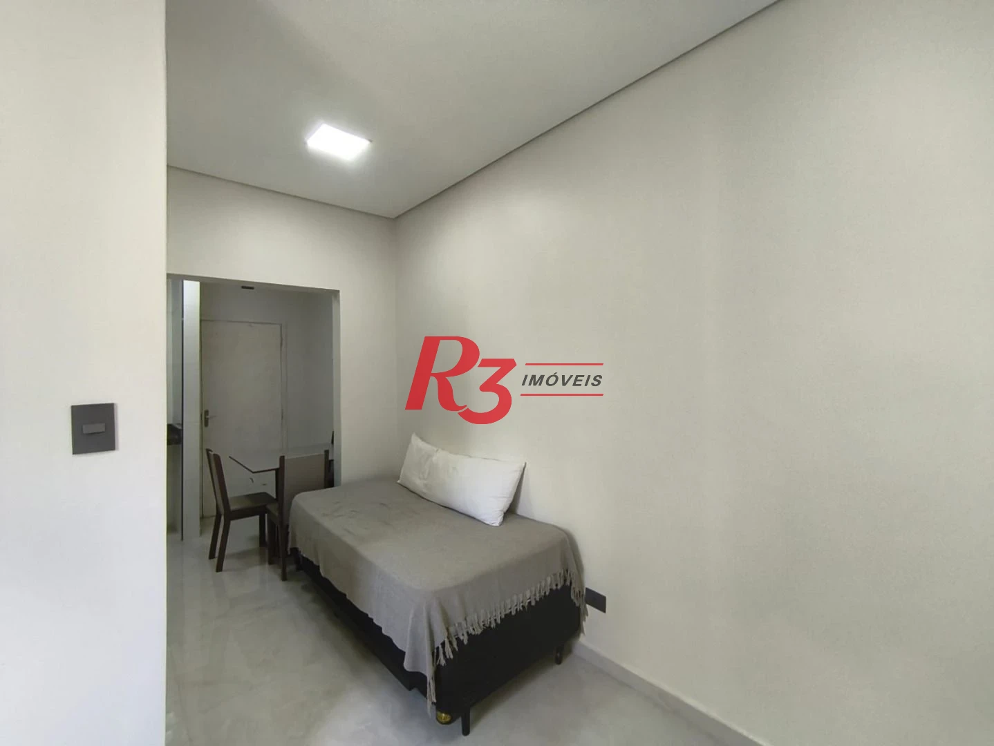 Kitnet à venda, 32 m² por R$ 320.000,00 - Boqueirão - Santos/SP