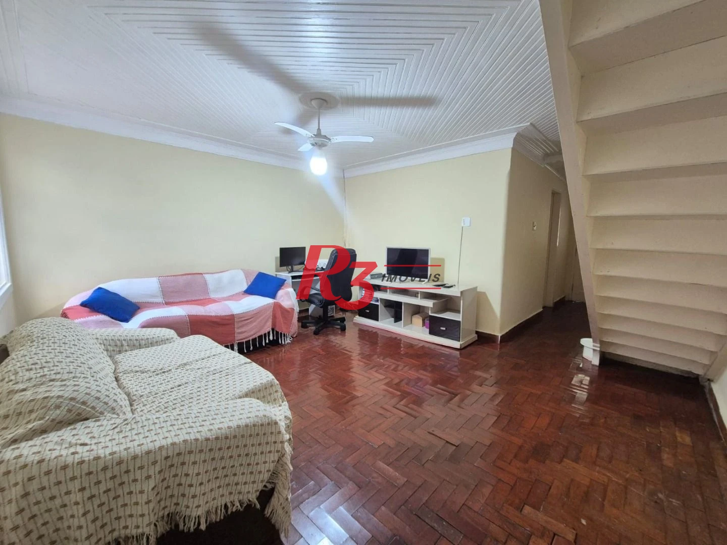 Sobrado com 3 dormitórios à venda, 151 m² por R$ 1.700.000,00 - Pompéia - Santos/SP