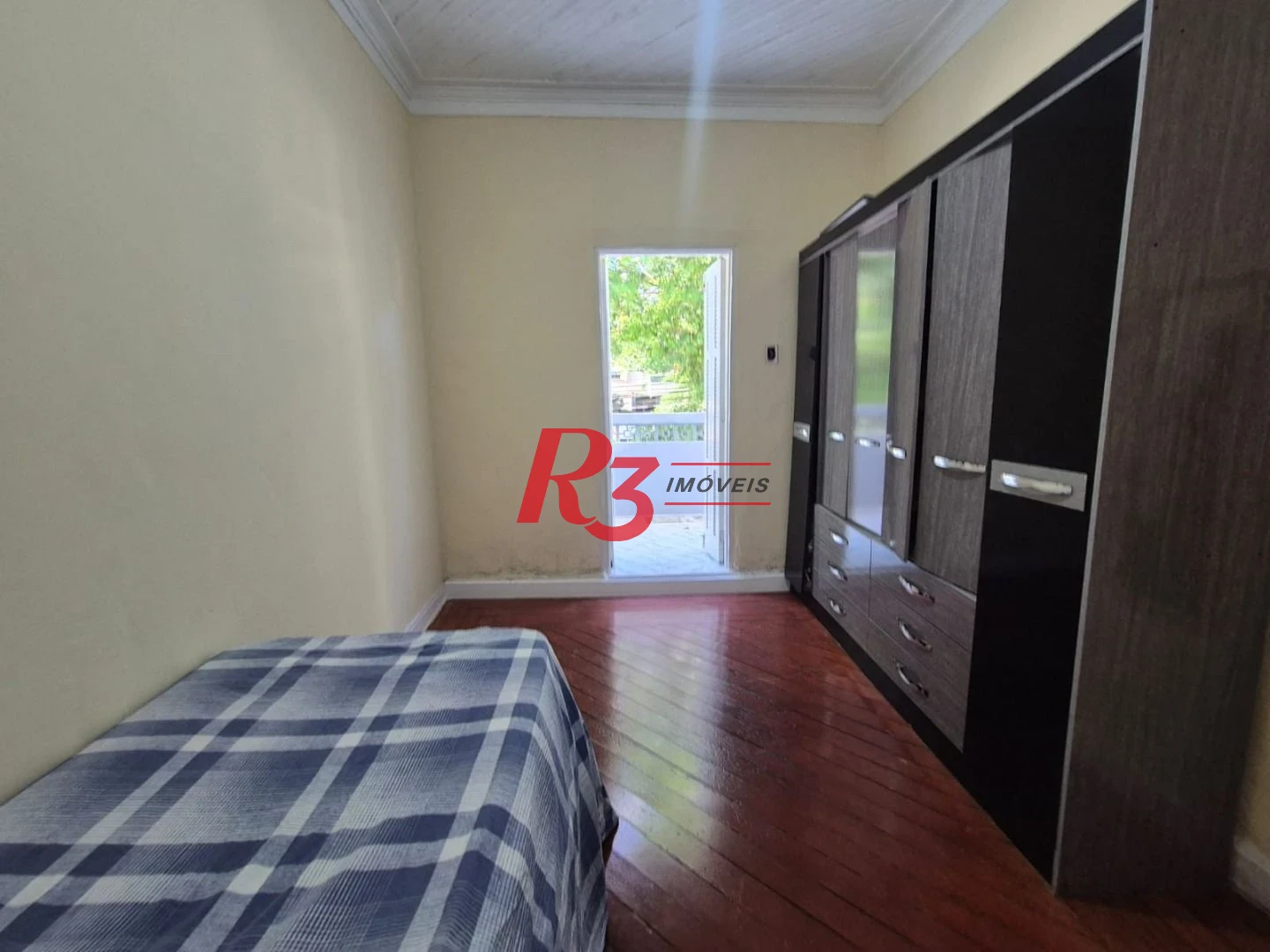 Sobrado com 3 dormitórios à venda, 151 m² por R$ 1.700.000,00 - Pompéia - Santos/SP