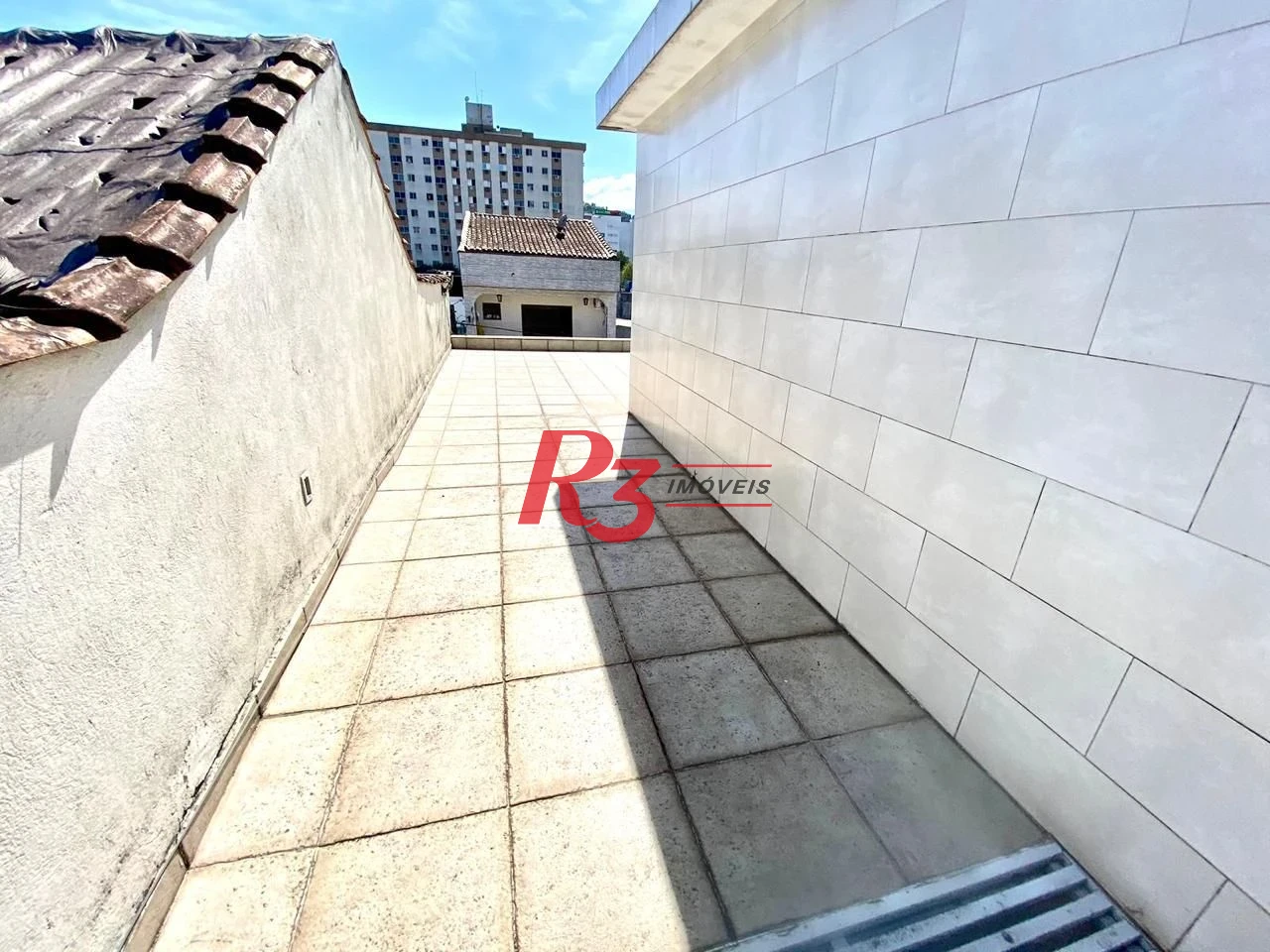 Casa com 3 dormitórios à venda, 200 m² por R$ 900.000,00 - Vila Belmiro - Santos/SP