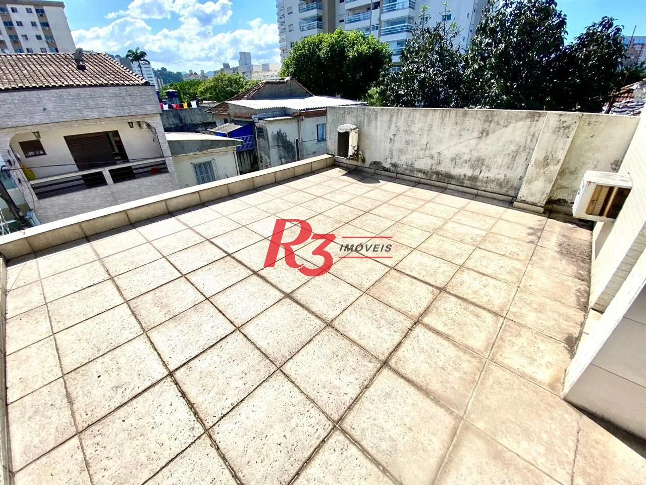 Casa com 3 dormitórios à venda, 200 m² por R$ 900.000,00 - Vila Belmiro - Santos/SP
