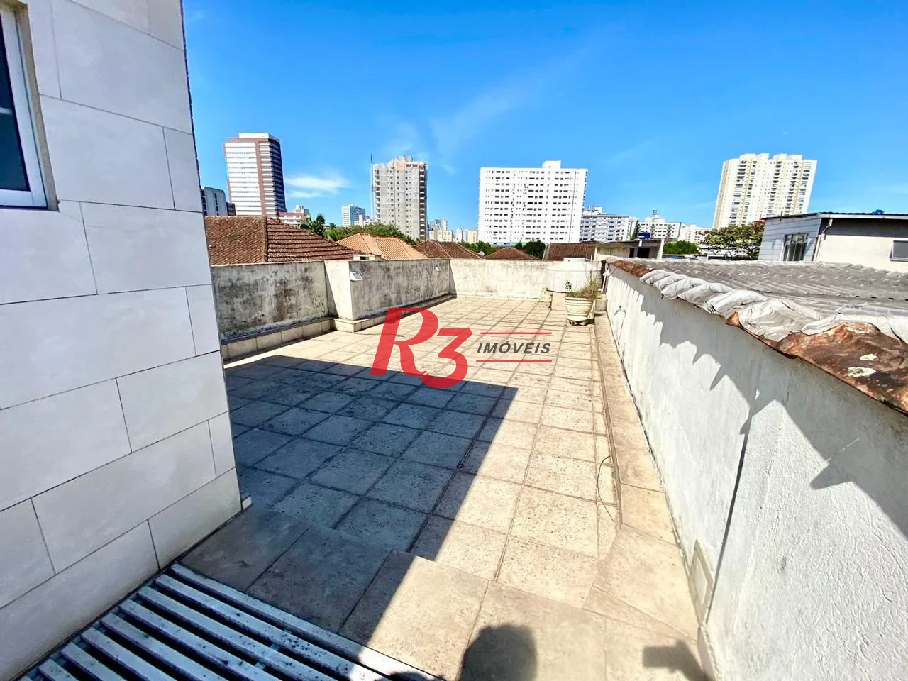 Casa com 3 dormitórios à venda, 200 m² por R$ 900.000,00 - Vila Belmiro - Santos/SP
